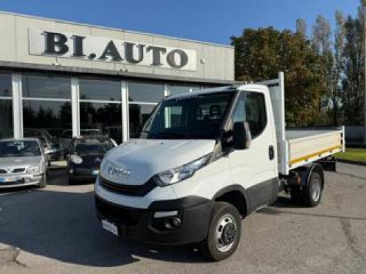 usato IVECO Daily