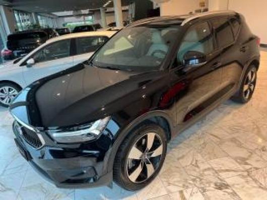 usato VOLVO XC40