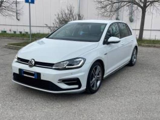 usato VOLKSWAGEN Golf