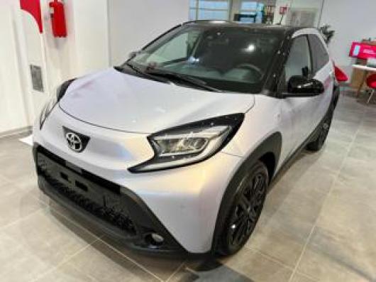 nuovo TOYOTA Aygo X