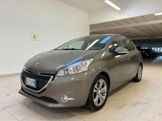 usato PEUGEOT 208