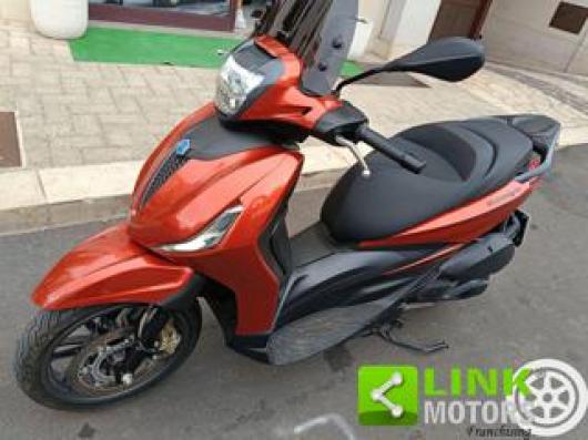 usato PIAGGIO Beverly 300 i e 