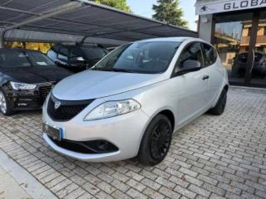 usato LANCIA Ypsilon