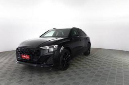 Km 0 AUDI Q8