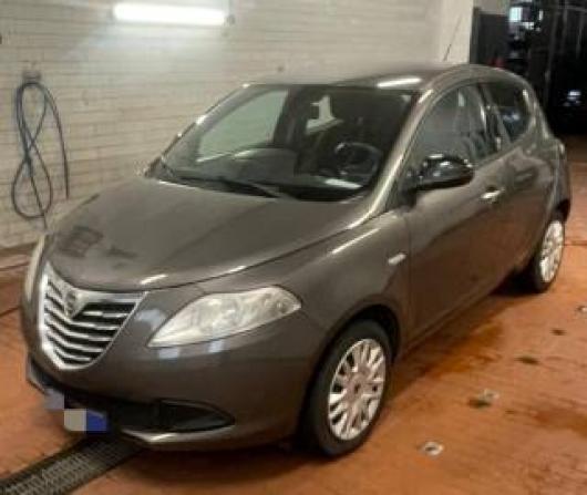 usato LANCIA Ypsilon