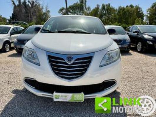 usato LANCIA Ypsilon