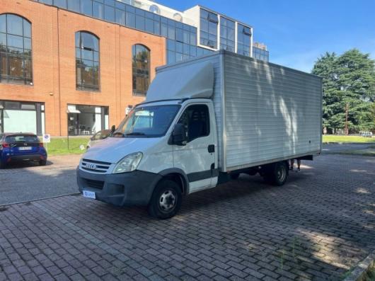 usato IVECO Daily 35 C15K 3.0 bar.t. p.m.