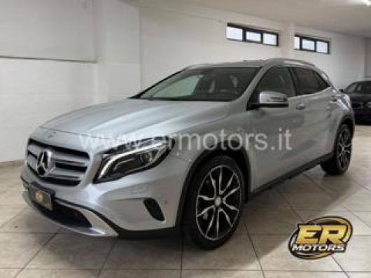 usato MERCEDES GLA 220