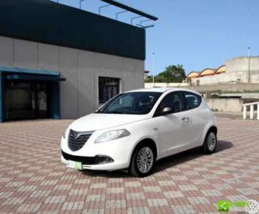 usato LANCIA Ypsilon