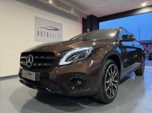 usato MERCEDES GLA 200