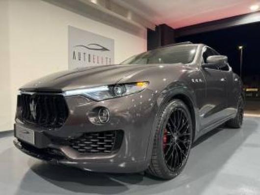 usato MASERATI Levante