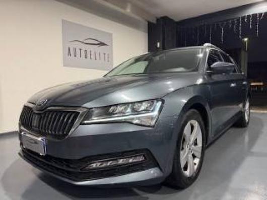 usato SKODA Superb