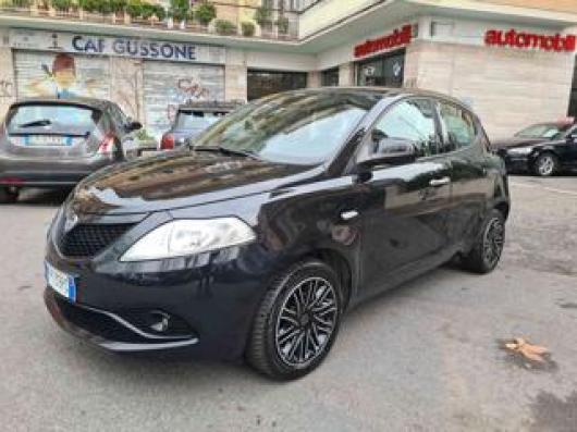 usato LANCIA Ypsilon