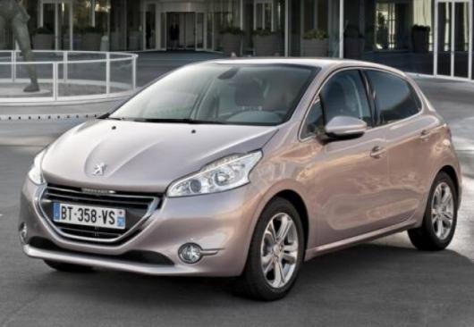 usato PEUGEOT 208