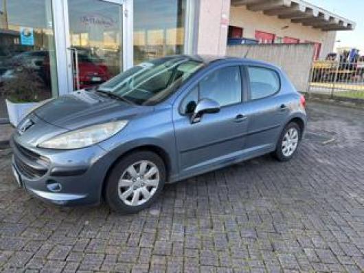 usato PEUGEOT 207