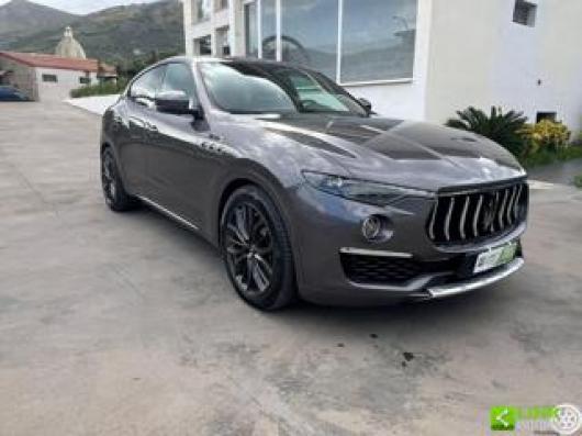 usato MASERATI Levante