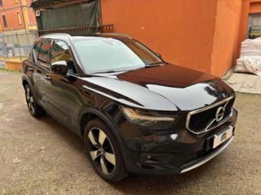 usato VOLVO XC40