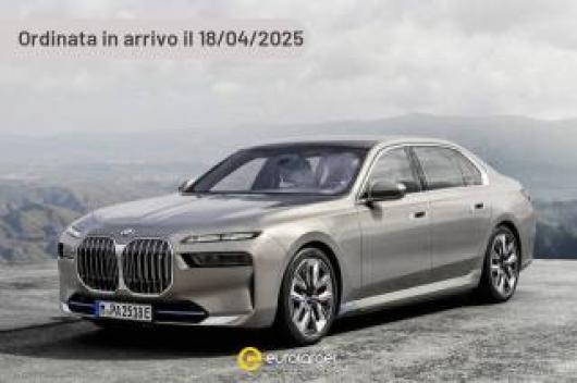 nuovo BMW i7