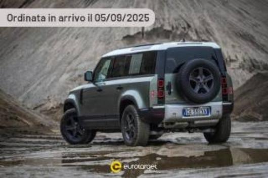 nuovo LAND ROVER Defender