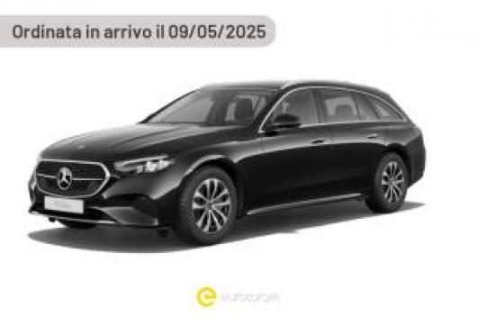 nuovo MERCEDES E 300