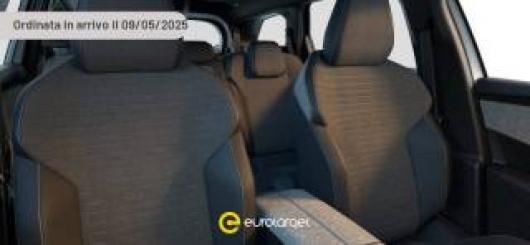 nuovo PEUGEOT 5008