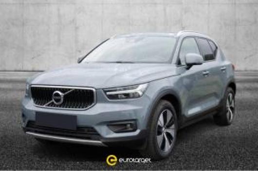 usato VOLVO XC40