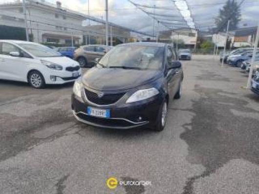 usato LANCIA Ypsilon