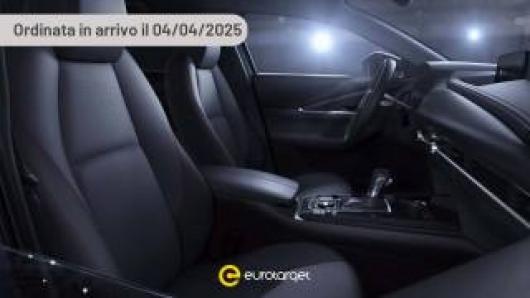 nuovo MAZDA E