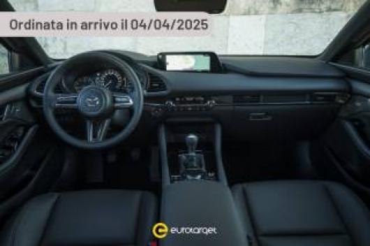 nuovo MAZDA E