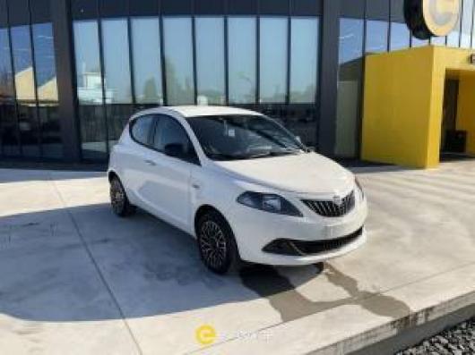 Km 0 LANCIA Ypsilon