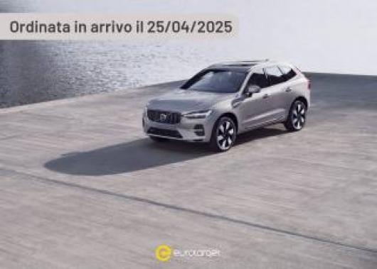 nuovo VOLVO XC60