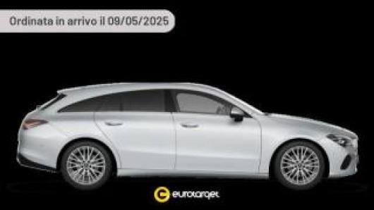 nuovo MERCEDES CLA 200