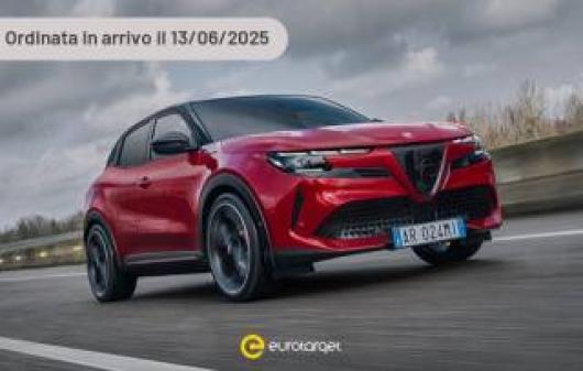 nuovo ALFA ROMEO Junior