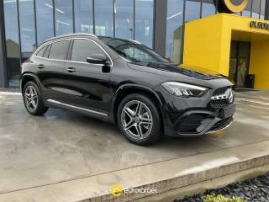 Km 0 MERCEDES GLA 180