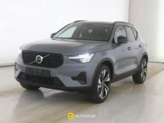 usato VOLVO XC40