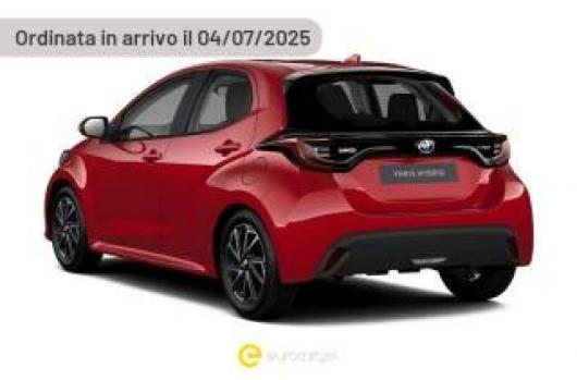 nuovo TOYOTA Yaris