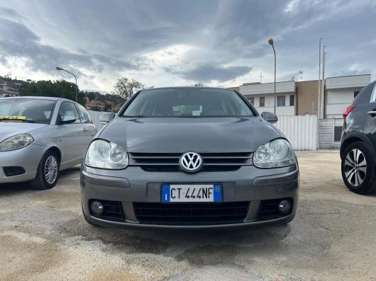 usato VOLKSWAGEN Golf