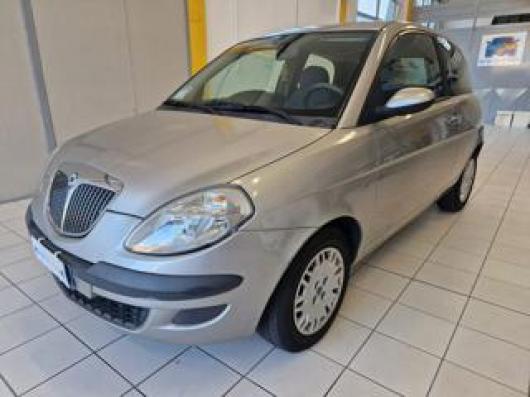 usato LANCIA Ypsilon