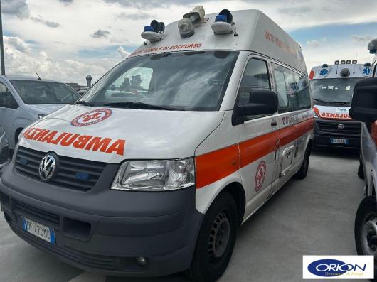 usato VOLKSWAGEN TRANSPORTER AMBULANZA (3681) VP