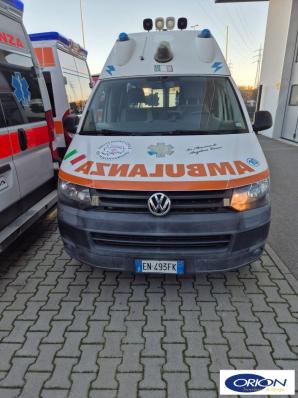 usato VOLKSWAGEN TRANSPORTER AMBULANZA (3841)