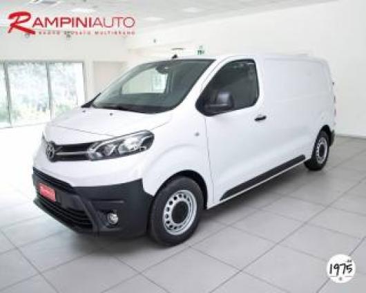 Km 0 TOYOTA Proace