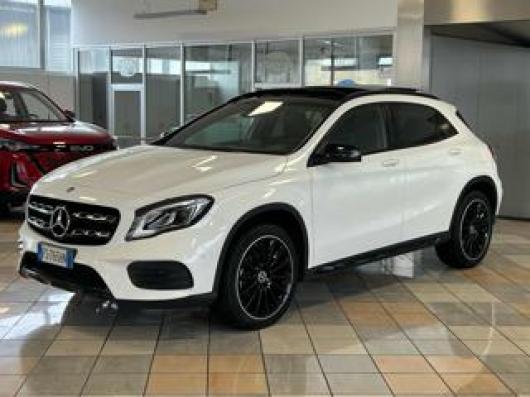 usato MERCEDES GLA 200