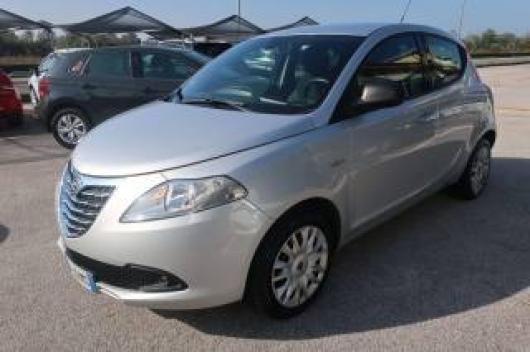 usato LANCIA Ypsilon