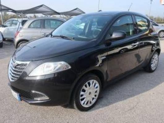 usato LANCIA Ypsilon