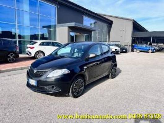 usato LANCIA Ypsilon