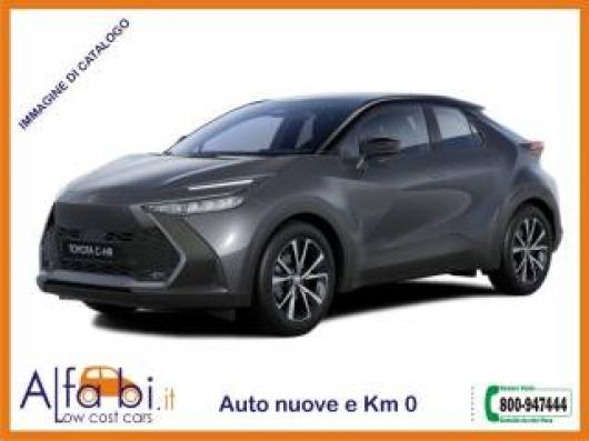 nuovo TOYOTA C HR