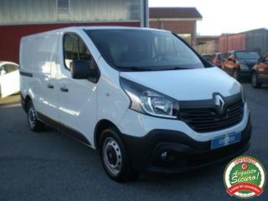 usato RENAULT Trafic