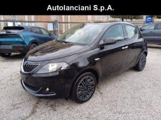 usato LANCIA Ypsilon