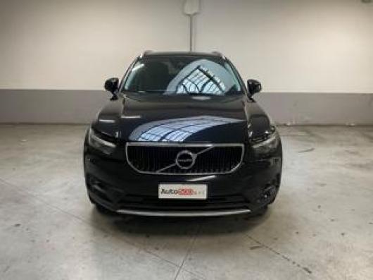 usato VOLVO XC40