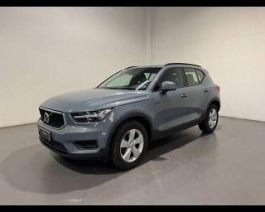 usato VOLVO XC40